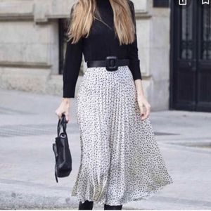 Joie high waist pleated polka dot midi maxi skirt belt waist medium black white​